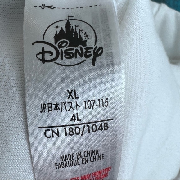 RARE Disney Parks Mickey & Friends "Feeling Classic" Retro Spirit Jersey XL - Picture 13 of 15